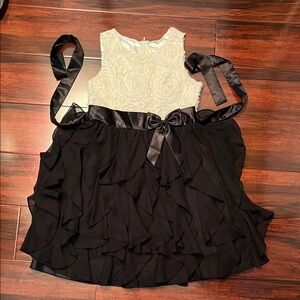 American Princess Black and White Floral Garden Black Tie Party Dress Girl's 16